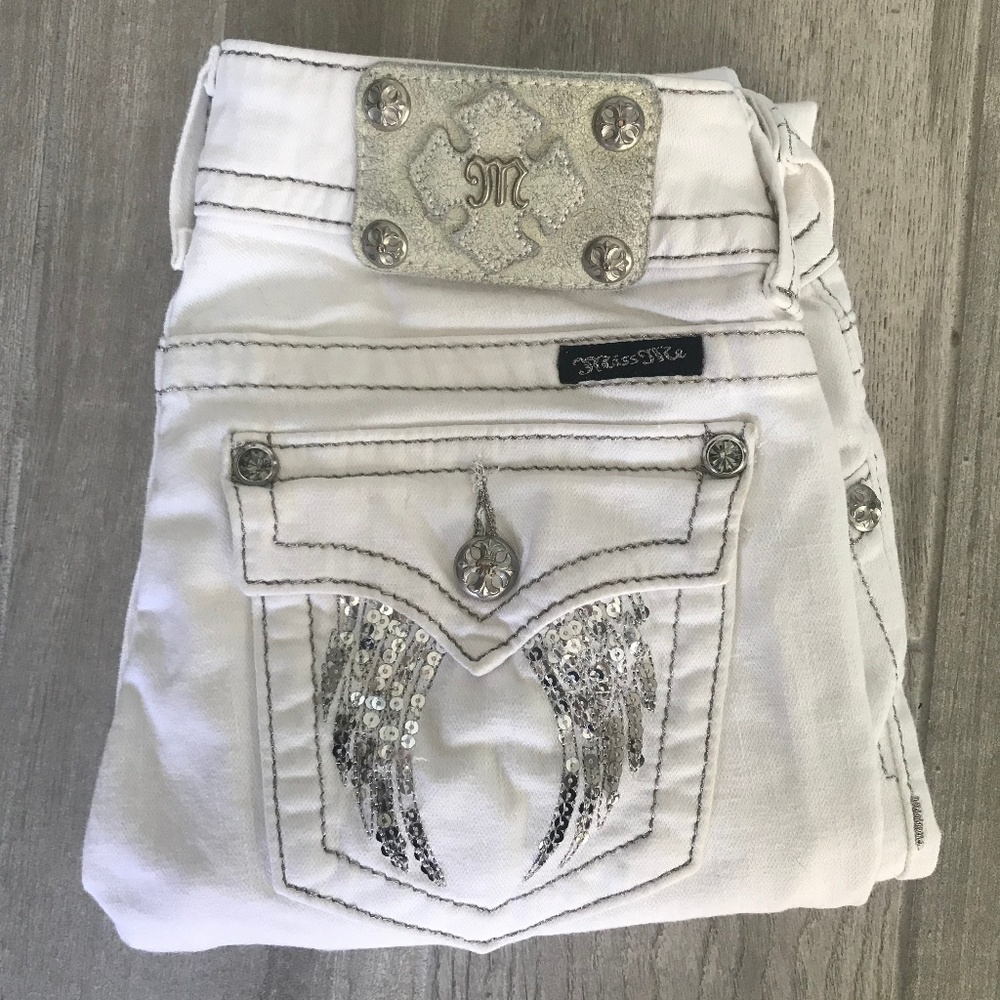 Miss Me Capri | Womens